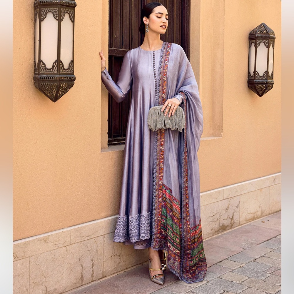 NWOT FAIZA SAQLAIN- MERSERA
